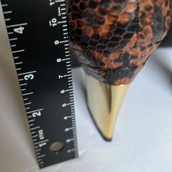 ANDIAMO Women's Anka Pump - Snakeskin Size 6 - Picture 10 of 10